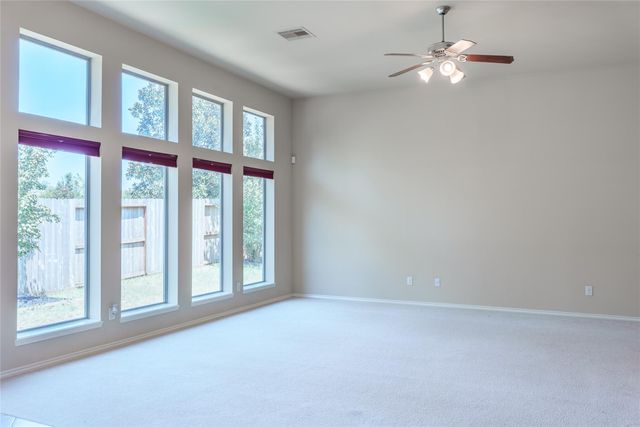 2711 Imperial Grove Lane, Conroe, TX 77385