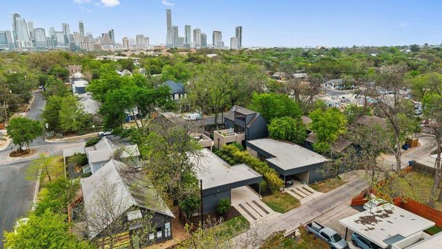 613 W Mary ST B, Austin, TX 78704