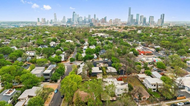 613 W Mary ST B, Austin, TX 78704