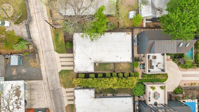 613 W Mary ST B, Austin, TX 78704