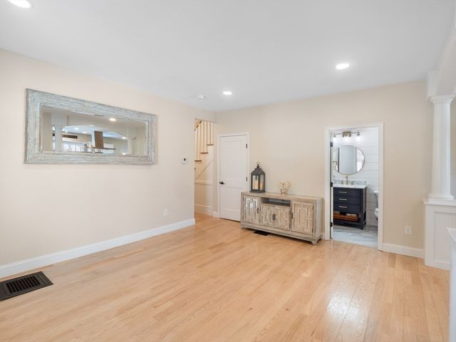 510 Merrimac St, Newburyport, MA 01950