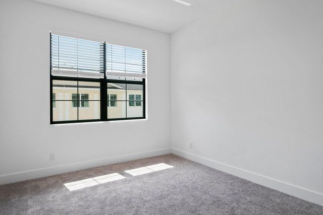 12621 Machiavelli Way, Palm Beach Gardens, FL 33418