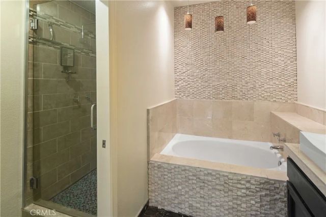 24526 Windsor Drive B, Valencia, CA 91355