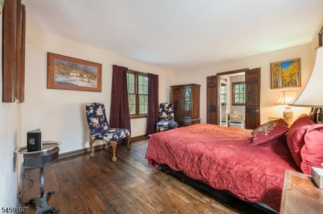 44 Chestnut Rd, Chatham Twp., NJ 07928