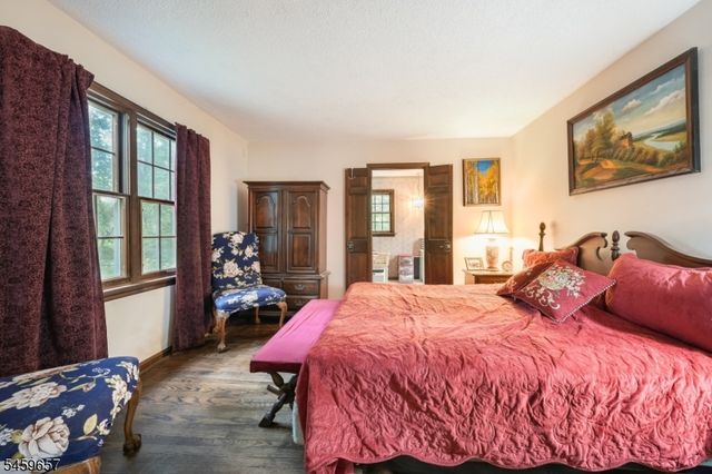 44 Chestnut Rd, Chatham Twp., NJ 07928