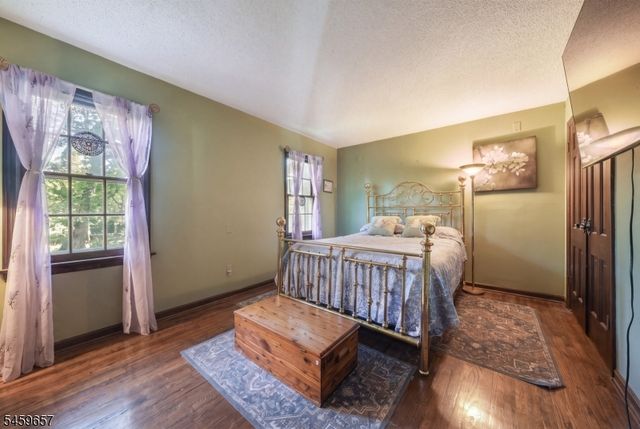 44 Chestnut Rd, Chatham Twp., NJ 07928