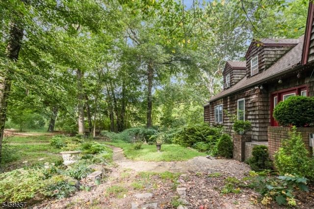 44 Chestnut Rd, Chatham Twp., NJ 07928