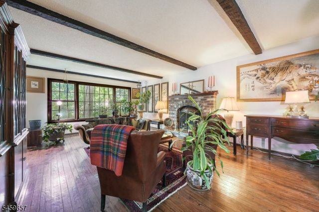 44 Chestnut Rd, Chatham Twp., NJ 07928