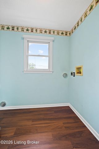 3408 Sample Way, Louisville, KY 40245