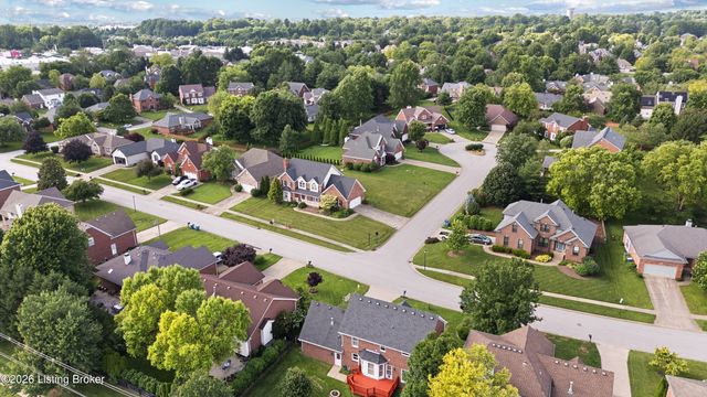 3408 Sample Way, Louisville, KY 40245