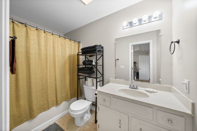 3449 Loon Dr, Clarksville, TN 37042