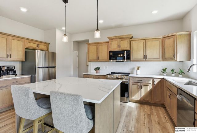 5515 N 182nd Street, Elkhorn, NE 68022