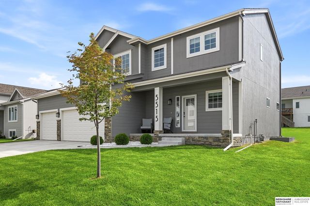 5515 N 182nd Street, Elkhorn, NE 68022