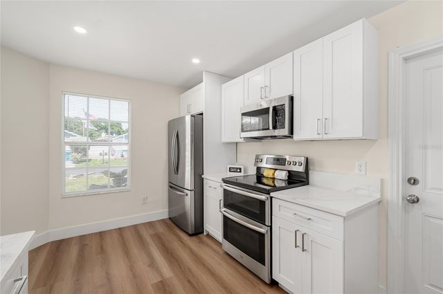 2011 PLAINFIELD DRIVE, Orlando, FL 32812