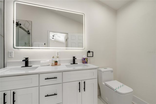 2011 PLAINFIELD DRIVE, Orlando, FL 32812