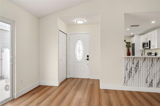 2011 PLAINFIELD DRIVE, Orlando, FL 32812