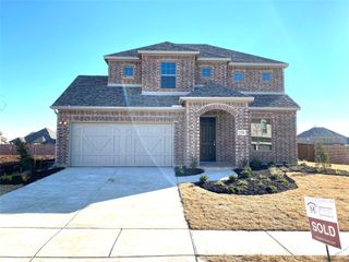 2732 Spring Creek Trail, Celina, TX 75078