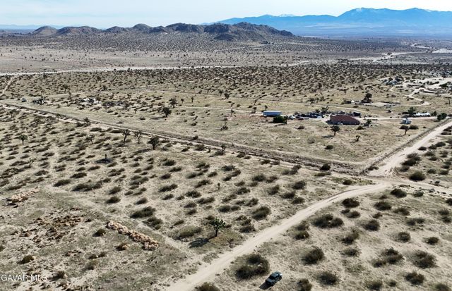 E Ave N-8, Palmdale, CA 93591