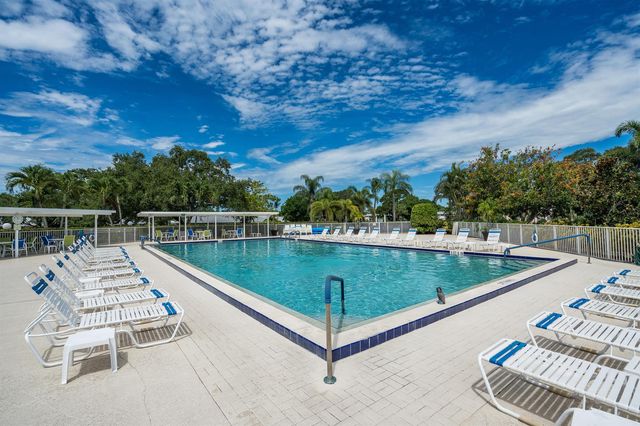 18081 SE Country Club Drive 132, Jupiter, FL 33469