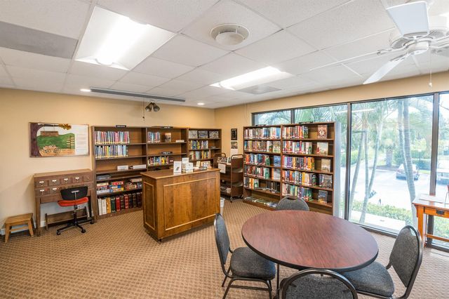 18081 SE Country Club Drive 132, Jupiter, FL 33469