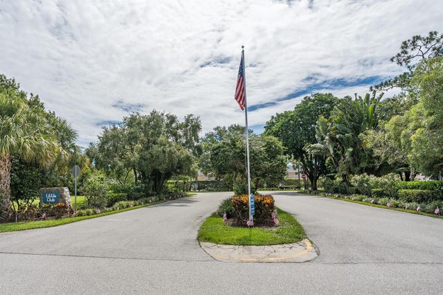 18081 SE Country Club Drive 132, Jupiter, FL 33469
