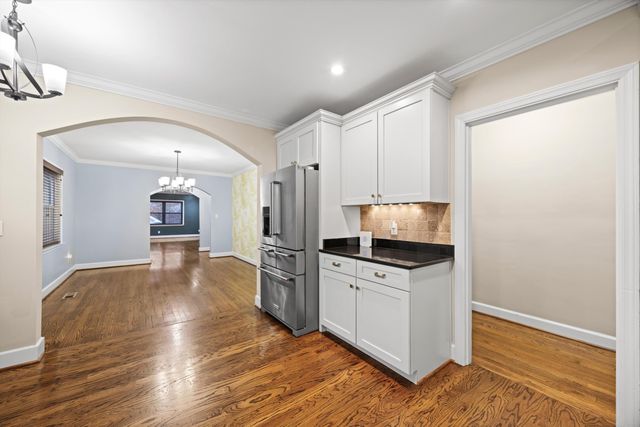 701 S Crest Road, Chattanooga, TN 37404