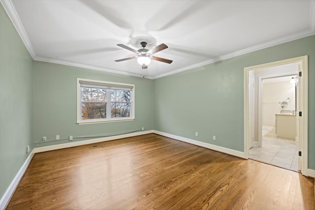 701 S Crest Road, Chattanooga, TN 37404