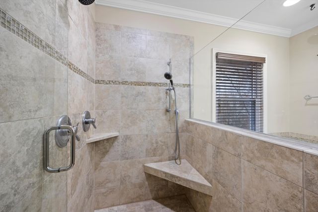 701 S Crest Road, Chattanooga, TN 37404