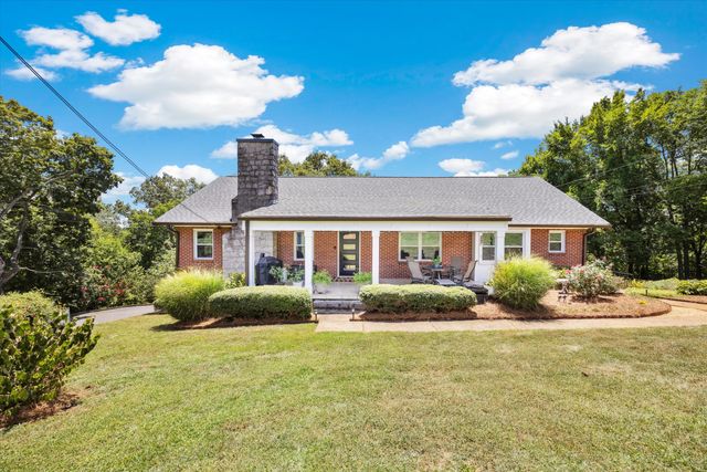 701 S Crest Road, Chattanooga, TN 37404