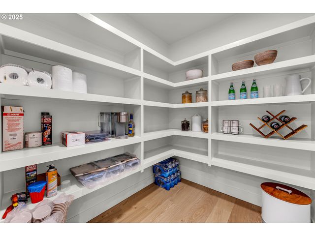 3800 W 2nd St, Washougal, WA 98671