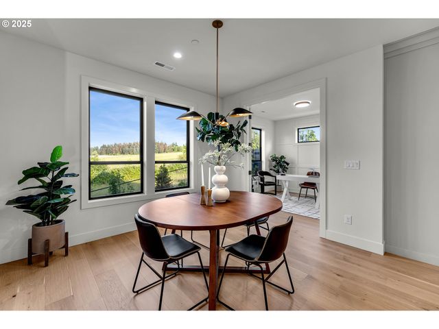 3800 W 2nd St, Washougal, WA 98671