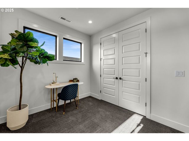 3800 W 2nd St, Washougal, WA 98671