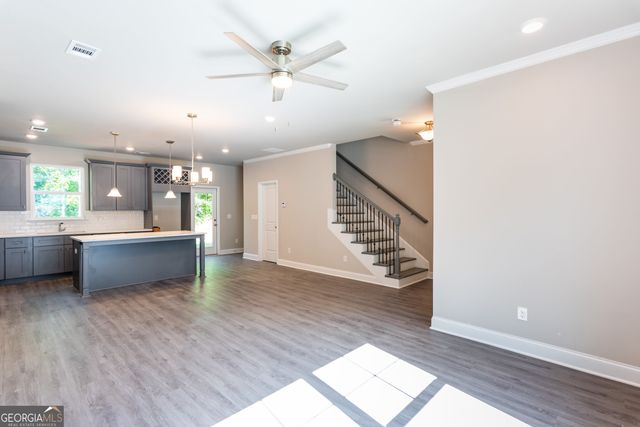 3352 Landings South Drive, Atlanta, GA 30331