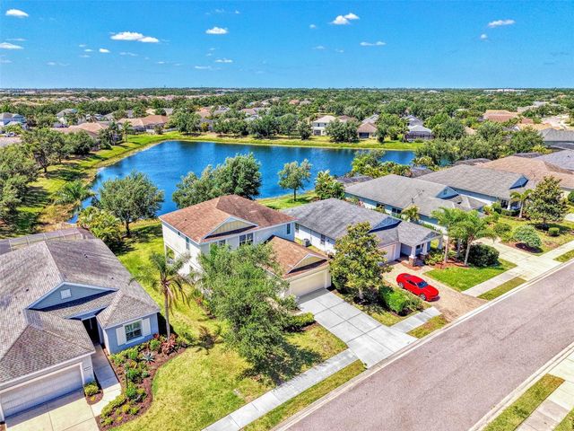 5008 MISSION PARK LANE, Bradenton, FL 34211