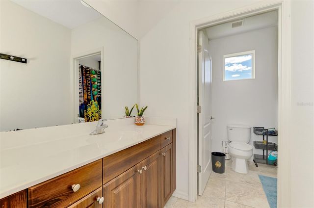 5008 MISSION PARK LANE, Bradenton, FL 34211