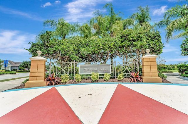 5008 MISSION PARK LANE, Bradenton, FL 34211