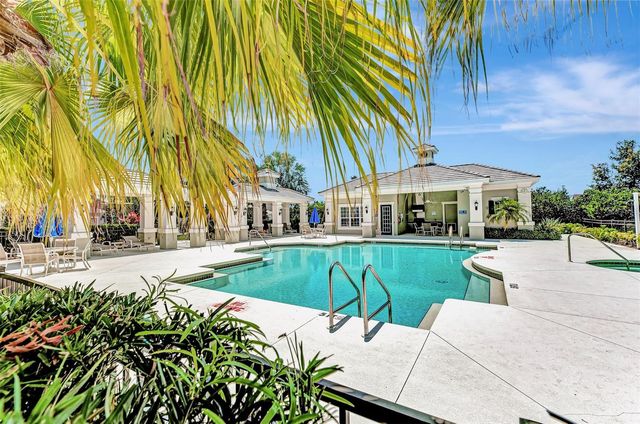 5008 MISSION PARK LANE, Bradenton, FL 34211