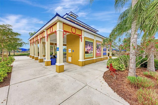 5008 MISSION PARK LANE, Bradenton, FL 34211