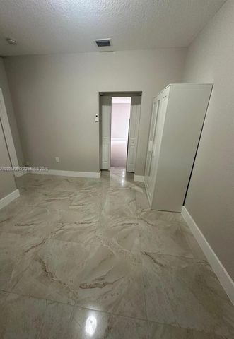 28407 SW 129th Pl, Homestead, FL 33033