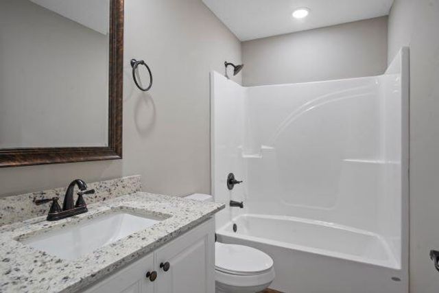 1015 Browns Bridge Rd., Hattiesburg, MS 39401