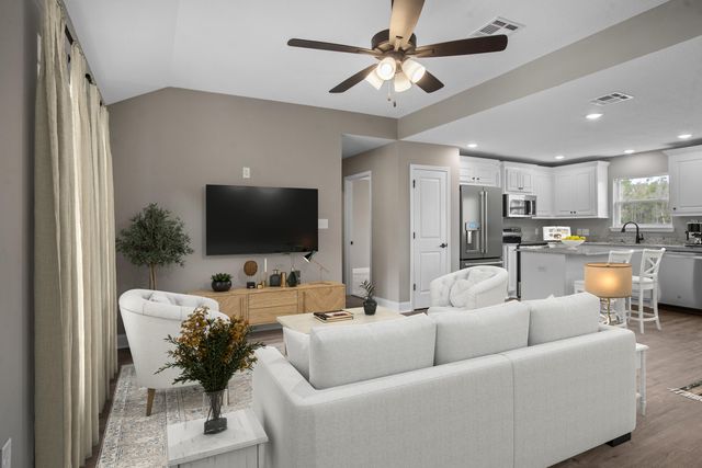 1015 Browns Bridge Rd., Hattiesburg, MS 39401