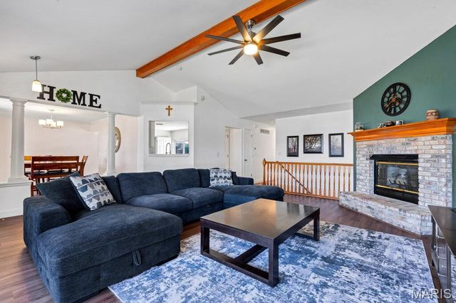 909 W Medalist Court, Wentzville, MO 63385