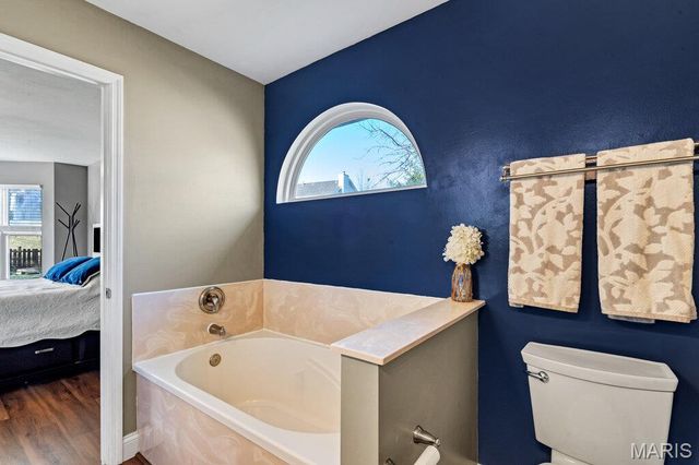 909 W Medalist Court, Wentzville, MO 63385