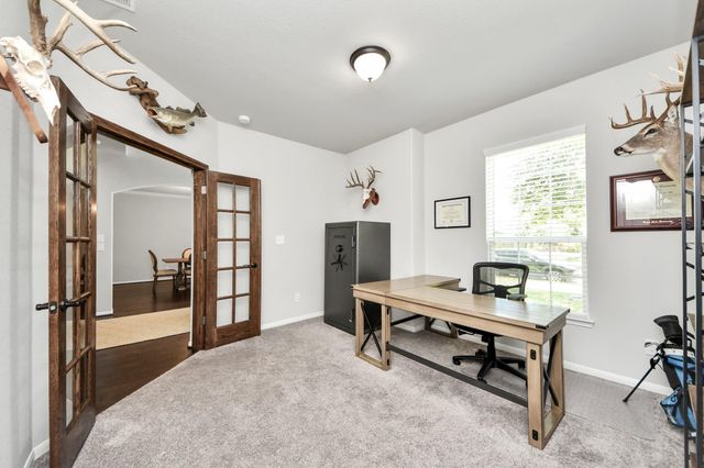12119 Sandstone Circle, Mont Belvieu, TX 77535