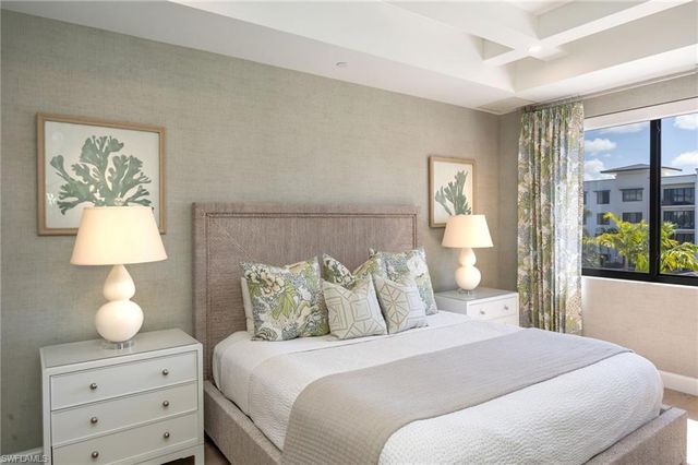 1115 Central AVE 456, Naples, FL 34102