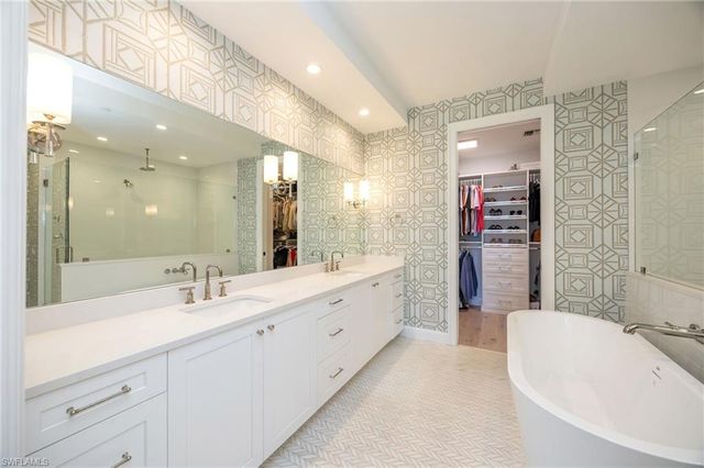 1115 Central AVE 456, Naples, FL 34102