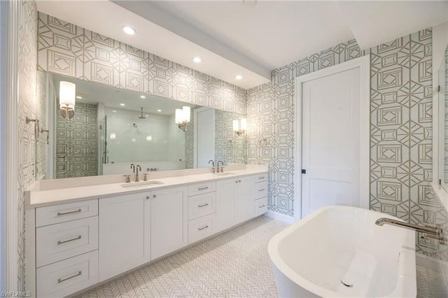 1115 Central AVE 456, Naples, FL 34102