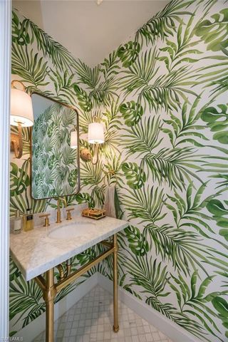 1115 Central AVE 456, Naples, FL 34102