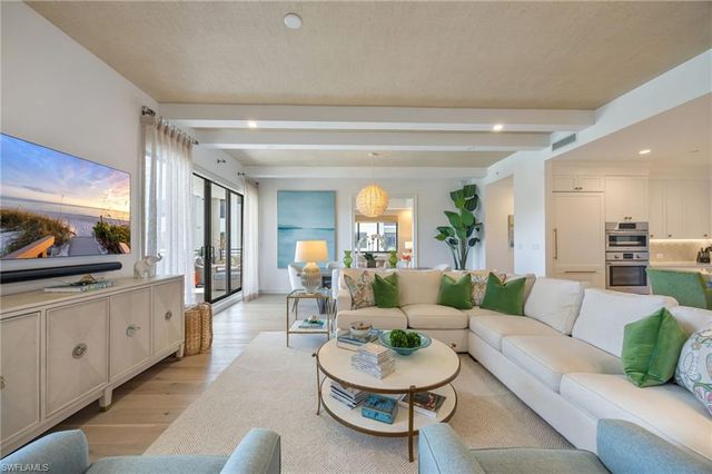 1115 Central AVE 456, Naples, FL 34102