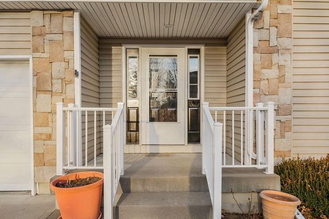 12628 E 48TH Street, Independence, MO 64055